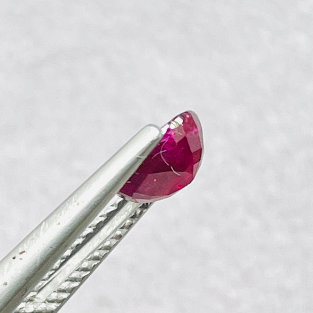 1.06 Cts AIGS Certified Natural Ruby Unheated Burma Pigeon Blood Color Gemstone